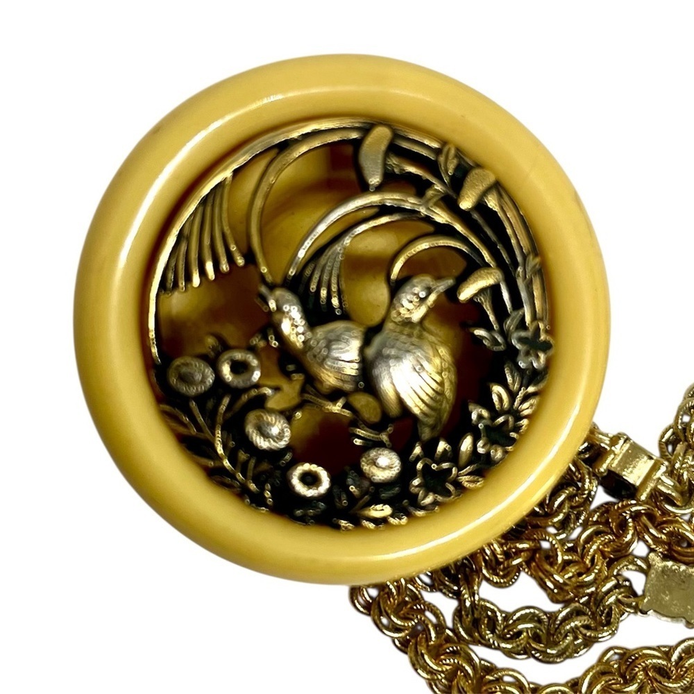Vintage  Diane Love for Trifari Japanese Kagamibuta Netsuke